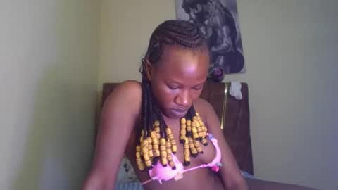 Snapshot of hot_petite100 chatting on May 2026 08:22:01 AM hot petite100 online show from May 2026 08:22:01 AM