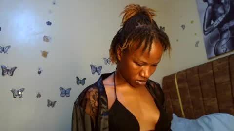 hot petite100 online show from June 2026 07:45:02 AM