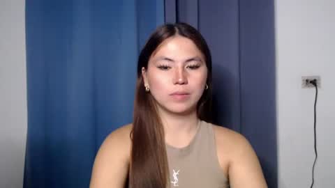 Nikki  online show from January 2026 06:11:02 PM