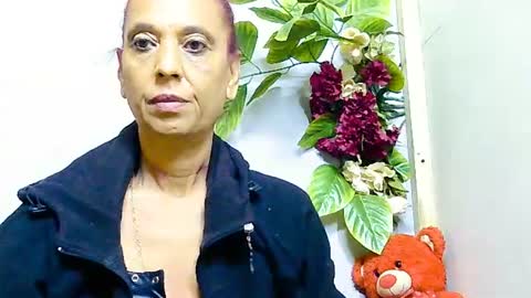 hot queen online show from June 2026 04:31:01 AM