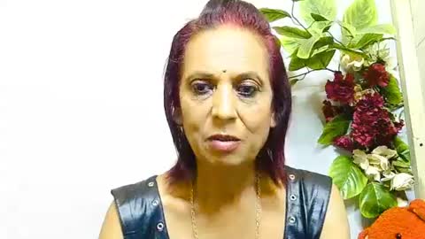 hot queen online show from June 2026 06:19:02 AM