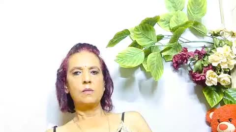 hot queen online show from July 2026 04:07:02 AM