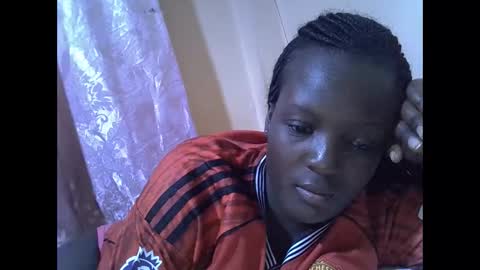 Snapshot of hot_raylah chatting on February 2026 04:33:01 AM RAYLAH online show from February 2026 04:33:01 AM