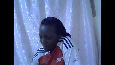 Snapshot of hot_raylah chatting on February 2026 06:25:02 PM RAYLAH online show from February 2026 06:25:02 PM