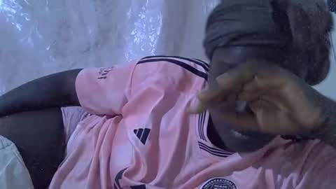 Snapshot of hot_raylah chatting on February 2026 11:55:01 PM RAYLAH online show from February 2026 11:55:01 PM