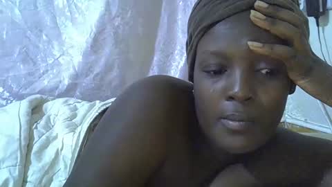 RAYLAH online show from March 2026 06:09:02 PM