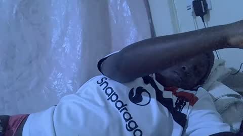 Snapshot of hot_raylah chatting on April 2026 06:34:01 PM RAYLAH online show from April 2026 06:34:01 PM