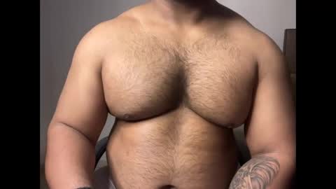 Snapshot of hot_roccohunter chatting on January 2026 05:27:02 PM pranit online show from January 2026 05:27:02 PM