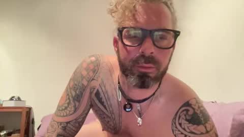 letmedoo2 online show from February 2025 06:37:02 PM