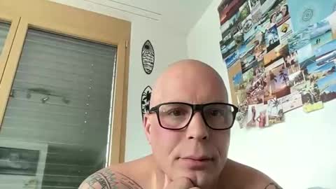 letmedoo2 online show from May 2026 09:28:02 AM