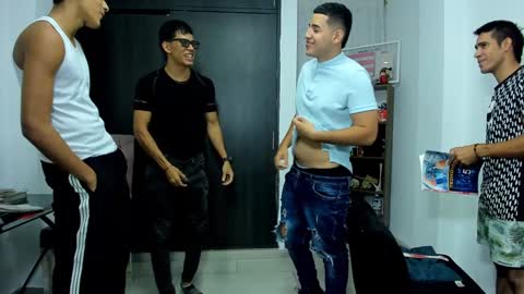 Snapshot of hot_sexmature chatting on January 2025 10:52:01 AM Vanesa Oliver and Andrew online show from January 2025 10:52:01 AM