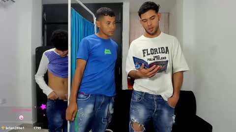 Snapshot of hot_sexmature chatting on March 2025 04:51:02 PM Vanesa Oliver and Andrew online show from March 2025 04:51:02 PM