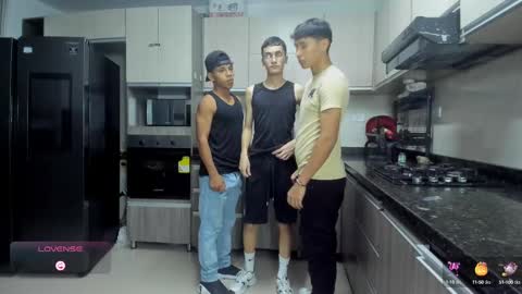 Snapshot of hot_sexmature chatting on October 2025 11:03:02 PM Vanesa Oliver and Andrew online show from October 2025 11:03:02 PM