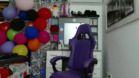 hot sexy bunny online show from June 2026 01:39:01 PM