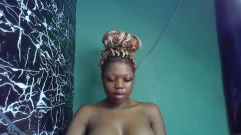 Stella online show from February 2025 07:47:02 AM