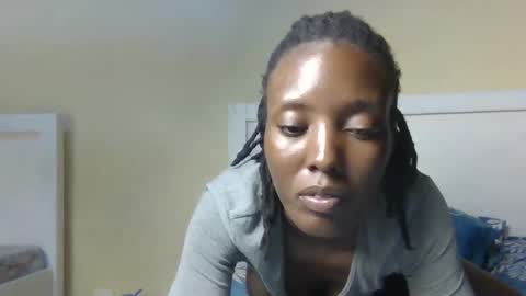 Snapshot of hot_velvet2 chatting on January 2026 03:01:01 AM hot_velvet2 online show from January 2026 03:01:01 AM