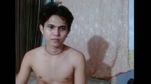 Snapshot of hot_vincent chatting on February 2025 10:37:02 AM kinky couple online show from February 2025 10:37:02 AM
