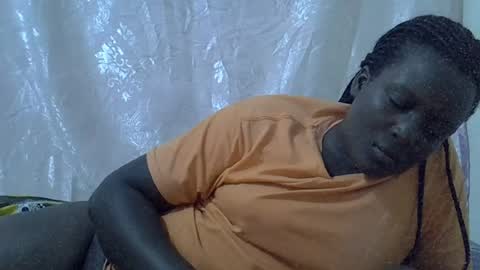 Snapshot of hot_zelinda chatting on June 2026 11:13:02 PM hot_zelinda online show from June 2026 11:13:02 PM