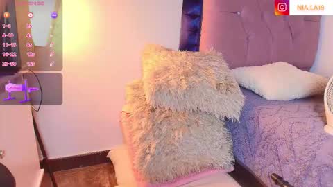 Snapshot of hotalana_ chatting on October 2025 02:19:01 PM Alana online show from October 2025 02:19:01 PM