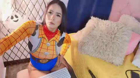 Snapshot of hotalana_ chatting on October 2025 04:08:02 PM Alana online show from October 2025 04:08:02 PM