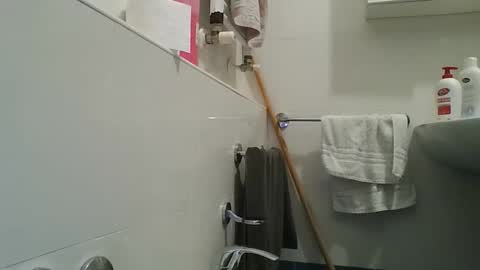 hotandwild2003 online show from February 2026 02:10:01 PM