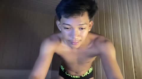 Snapshot of hotasian_jerome chatting on May 2026 09:33:02 PM hotasian_jerome online show from May 2026 09:33:02 PM