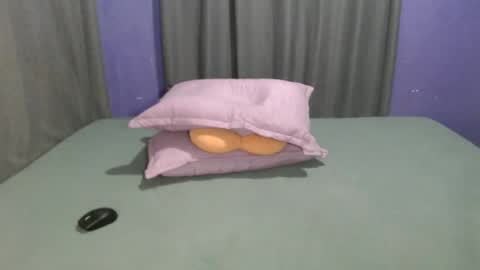 hotasian_pinky online show from July 2026 01:18:01 PM