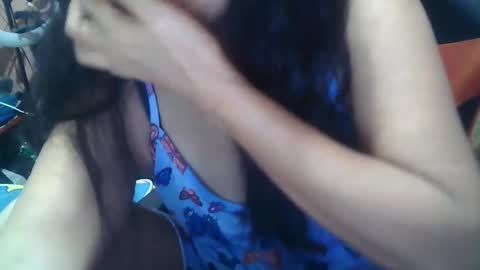 Snapshot of hotbetty_45 chatting on February 2025 09:09:01 AM hotbetty_45 online show from February 2025 09:09:01 AM