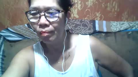 Snapshot of hotbetty_45 chatting on October 2025 06:28:01 AM hotbetty_45 online show from October 2025 06:28:01 AM