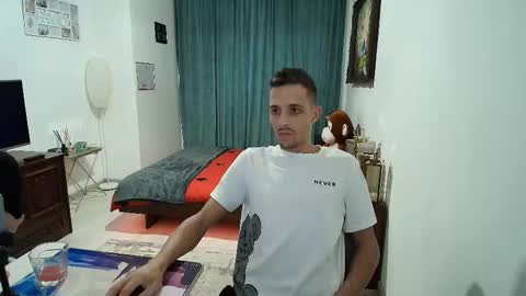 Hotboyshorny online show from February 2026 02:38:01 PM