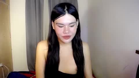 Snapshot of hotbunnyrainx chatting on April 2026 04:52:02 PM rain online show from April 2026 04:52:02 PM