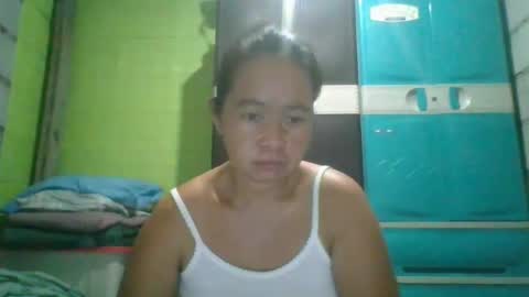 Snapshot of hotchicks4uxx chatting on January 2025 10:17:02 PM hotchicks4uxx online show from January 2025 10:17:02 PM