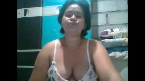 Snapshot of hotchicks4uxx chatting on January 2026 01:16:02 PM hotchicks4uxx online show from January 2026 01:16:02 PM