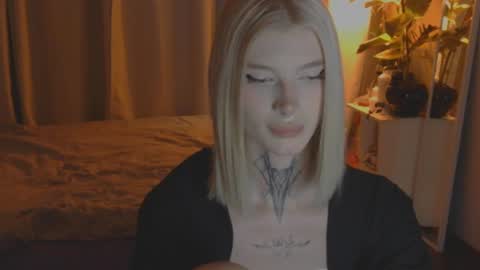 hotchubently online show from March 2025 03:45:02 PM