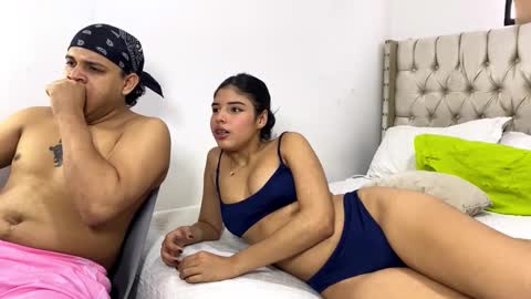 hotcouple1_xx online show from November 2025 03:23:02 PM