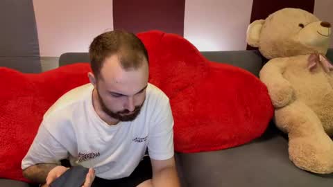 Max and Alina online show from July 2026 07:34:02 PM