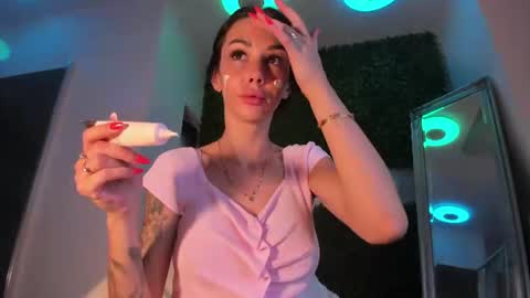 hotfallingdevil online show from July 2026 05:10:02 AM