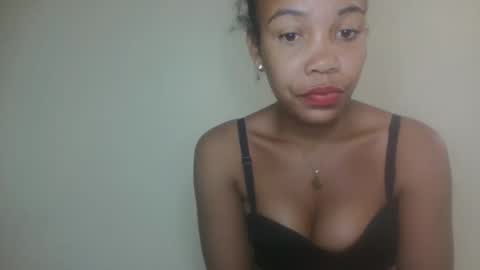 hotfelicia online show from May 2026 05:12:01 AM