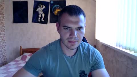Snapshot of hotfitbboy_2001 chatting on July 2026 05:37:01 PM Alex online show from July 2026 05:37:01 PM
