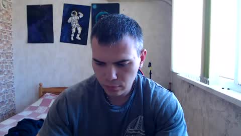 Snapshot of hotfitbboy_2001 chatting on July 2026 07:24:02 AM Alex online show from July 2026 07:24:02 AM