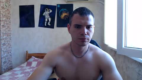Snapshot of hotfitbboy_2001 chatting on July 2026 07:35:02 AM Alex online show from July 2026 07:35:02 AM
