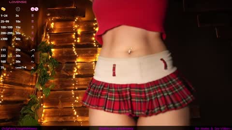 Snapshot of hotfrecklesgirl chatting on October 2025 01:57:02 PM hotfrecklesgirl online show from October 2025 01:57:02 PM