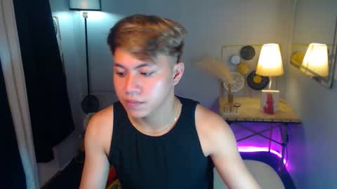 Snapshot of hotfucker_drei chatting on September 2025 07:55:02 AM hotfucker_drei online show from September 2025 07:55:02 AM