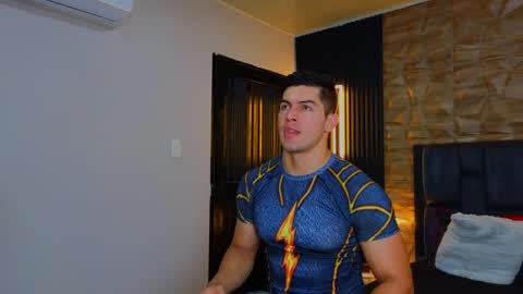 Snapshot of hotfuckers4uu chatting on February 2025 10:54:01 PM felipe marcello online show from February 2025 10:54:01 PM