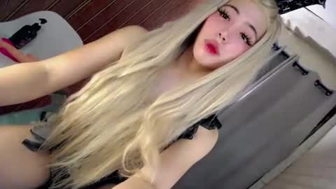 hotfucking_queen1111 online show from June 2026 08:19:01 AM