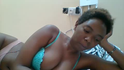 Queen online show from September 2025 07:23:01 AM