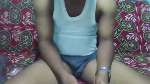 hotguyy001 online show from May 2026 02:51:02 AM