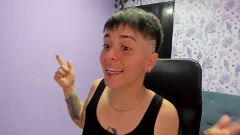 Snapshot of hothannah_ chatting on October 2025 02:23:02 AM hannah online show from October 2025 02:23:02 AM