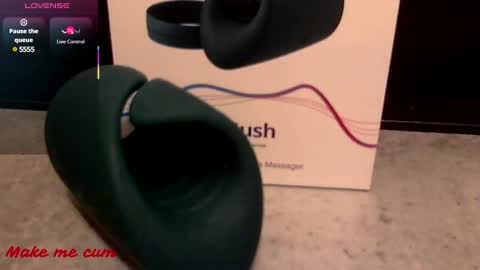 Hot Dutchie online show from February 2025 08:20:02 PM