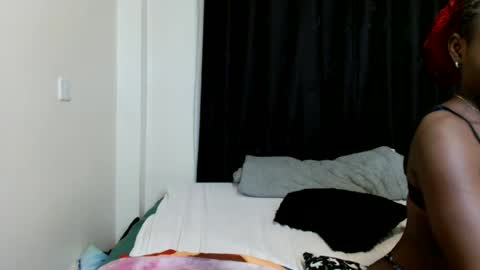Hotie vives online show from July 2026 06:43:02 PM